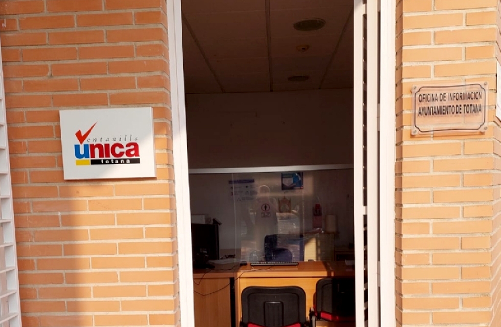 La Oficina de Atención al Ciudadano de El Paretón-Cantareros estará cerrada los meses de julio y agosto